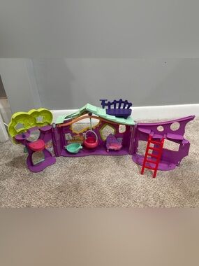 Littlest Pet Shop Tree House Play Set - Club House 2007 Hasbro LPS Purple